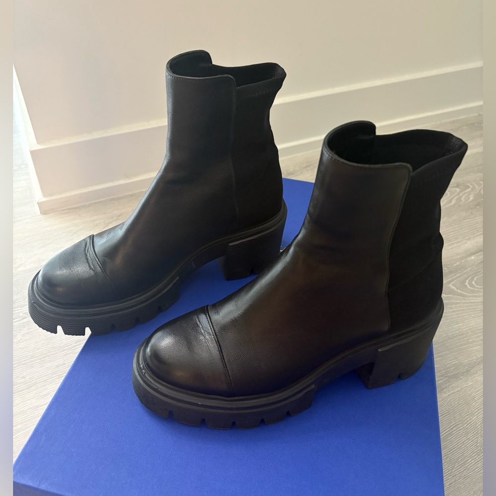 Stuart Weitzman 5050 Soho Bootie Size 36/5.5B